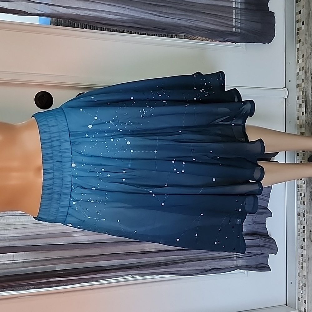ThinkGeek Twinkling Stars Skirt, Med, Blue